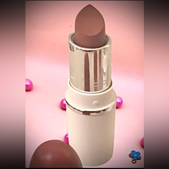 MAC Cosmetics Powder Kiss Lipstick in Cozy Caramel New 1.5g no box - Picture 5 of 9